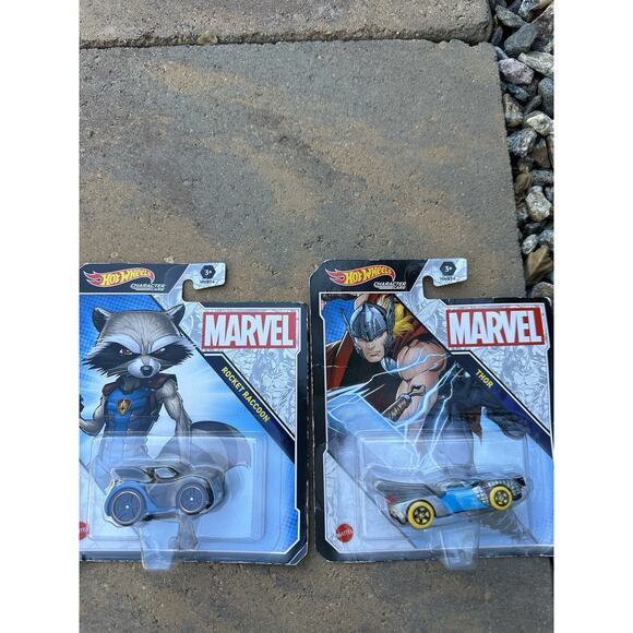 Marvel Hot Wheels Thor and Rocket Cars - Picture 2 of 10
